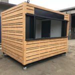 Chiosco Bar Modulare Premium 7.2mq con Design in Legno